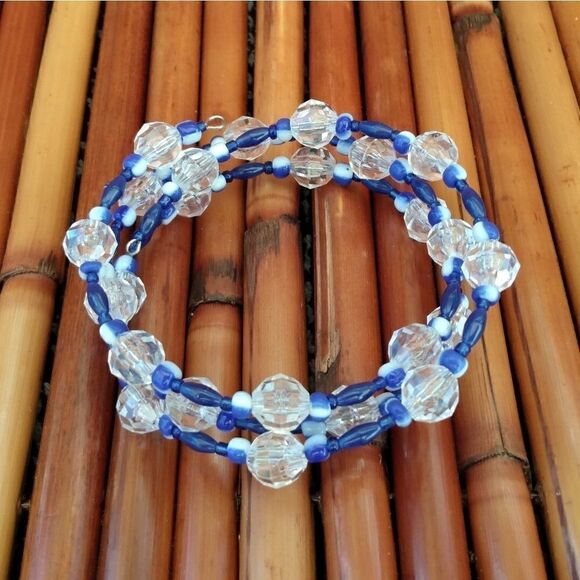 HANDMADE Blue, White & Clear Glass Wrap Around Cuff Bracelet Adjustable - Picture 2 of 9